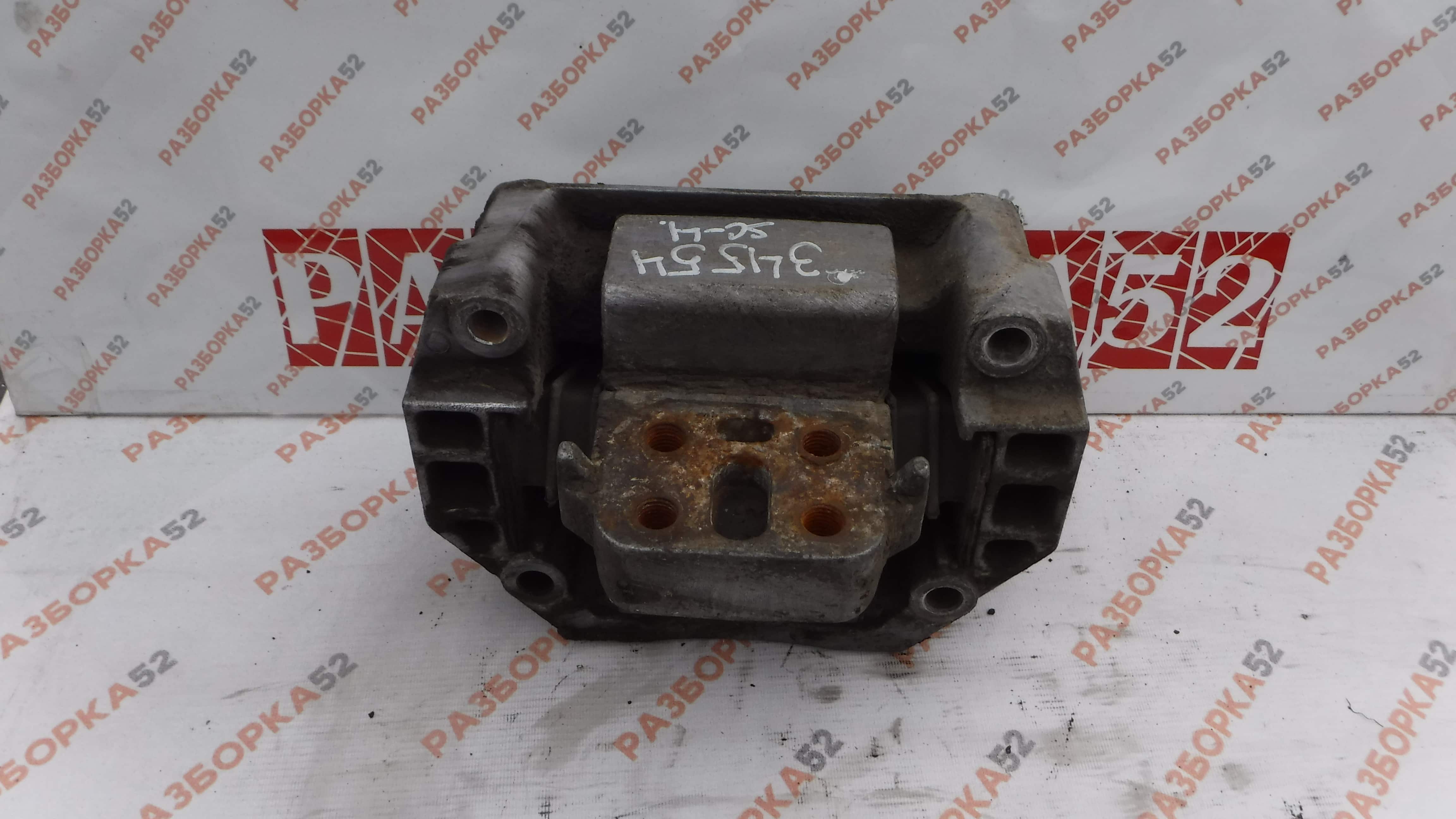 Подушка кпп двигателя задняя Scania R124 DSC12 1997 1782203 1921972